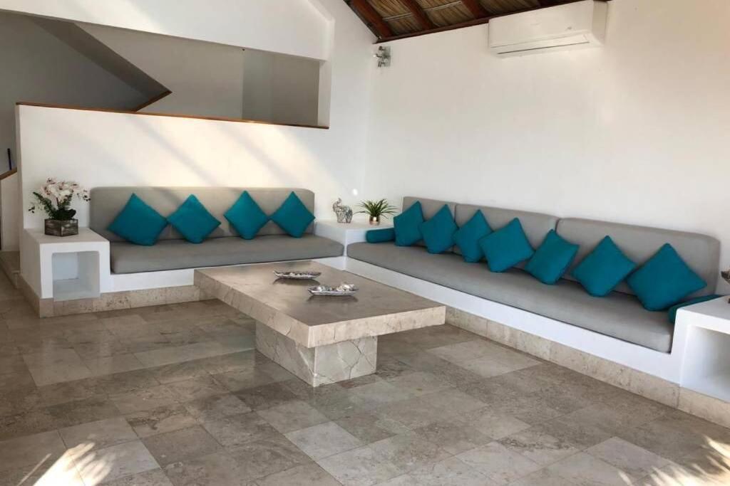 29 Palmetto Villa Acapulco