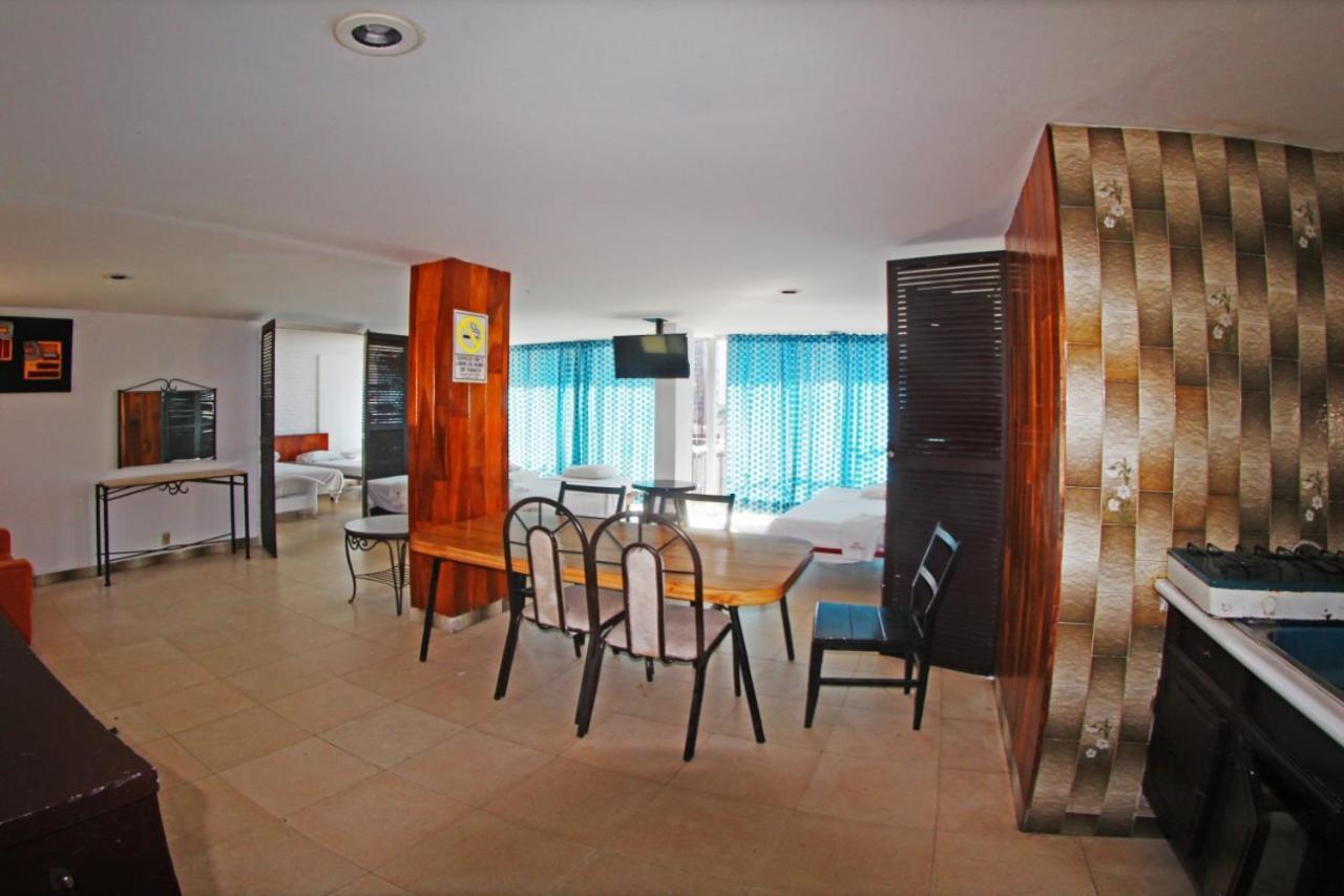 Condesa Americana 2*