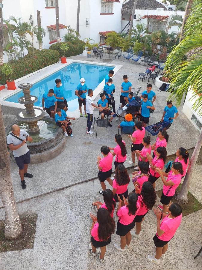 Punta Penasco Hotel *