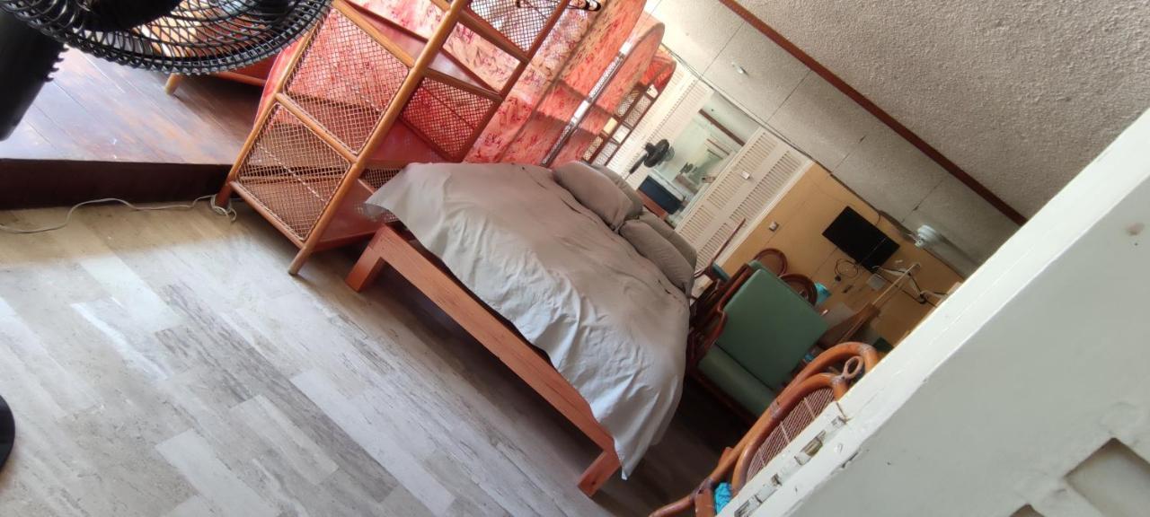 Iow4 Lm Yoga Lounge Homestay