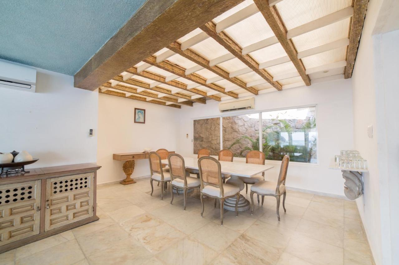 Casa Pichilingue: Beachfront Paradise In Acapulco's Diamond Zone Villa Acapulco