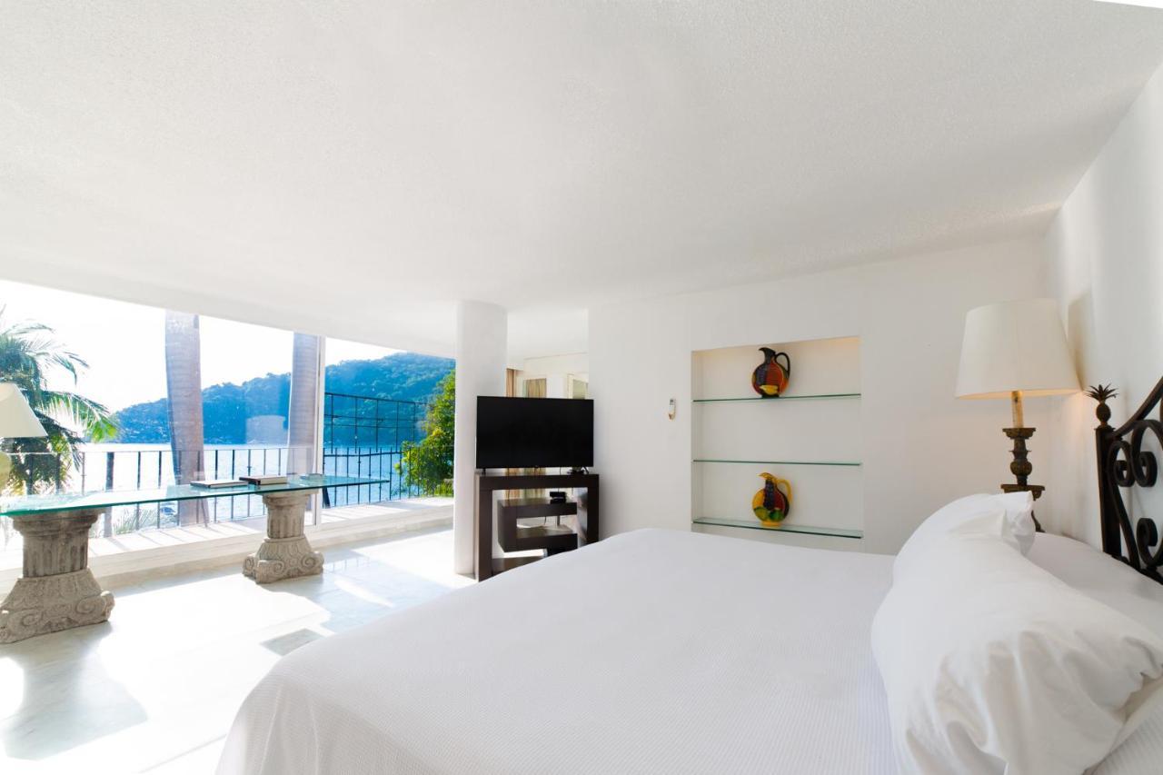 Villa Casa Pichilingue: Beachfront Paradise In Acapulco's Diamond Zone Acapulco