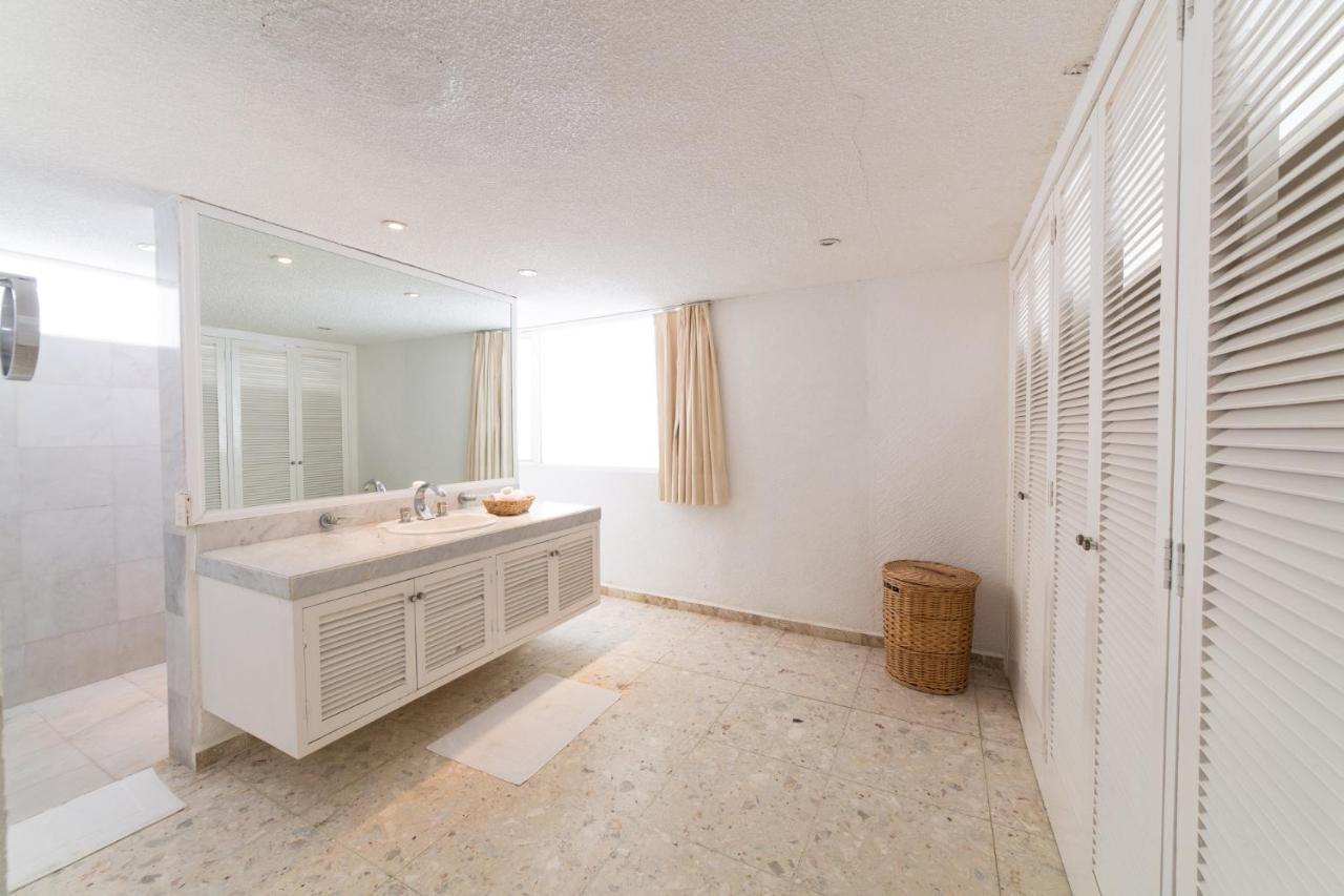 Casa Pichilingue: Beachfront Paradise In Acapulco's Diamond Zone Acapulco