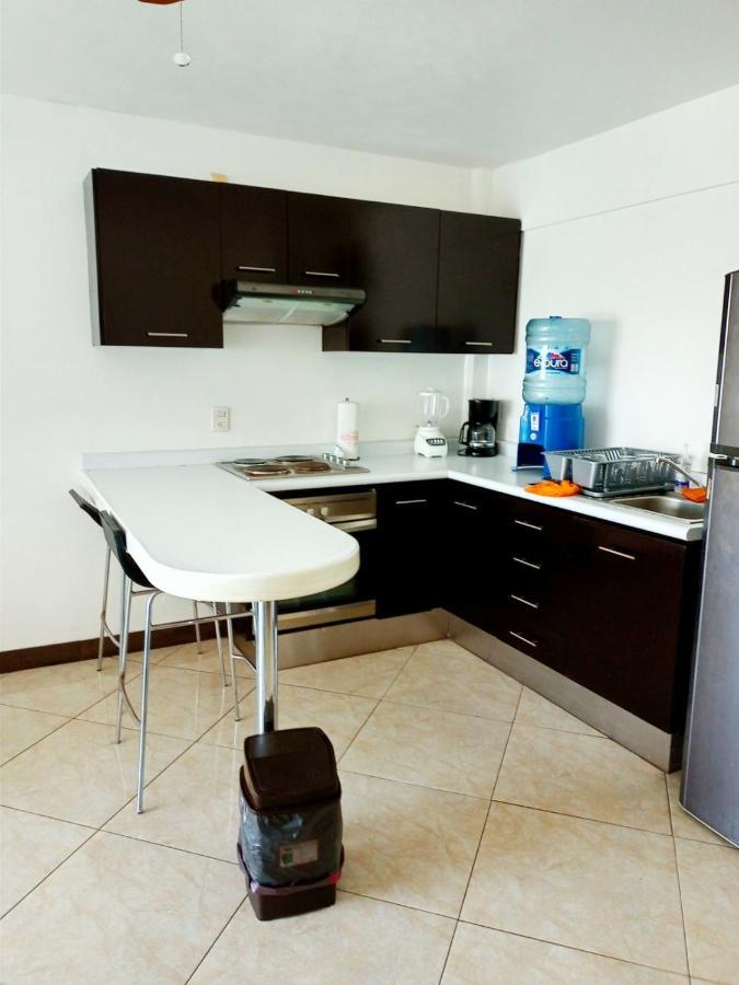 Lindo Depa 2 Cuartos 2 Banos Alberca Y Playa Para 5 Personas - Caleta Beach, Acapulco Homestay