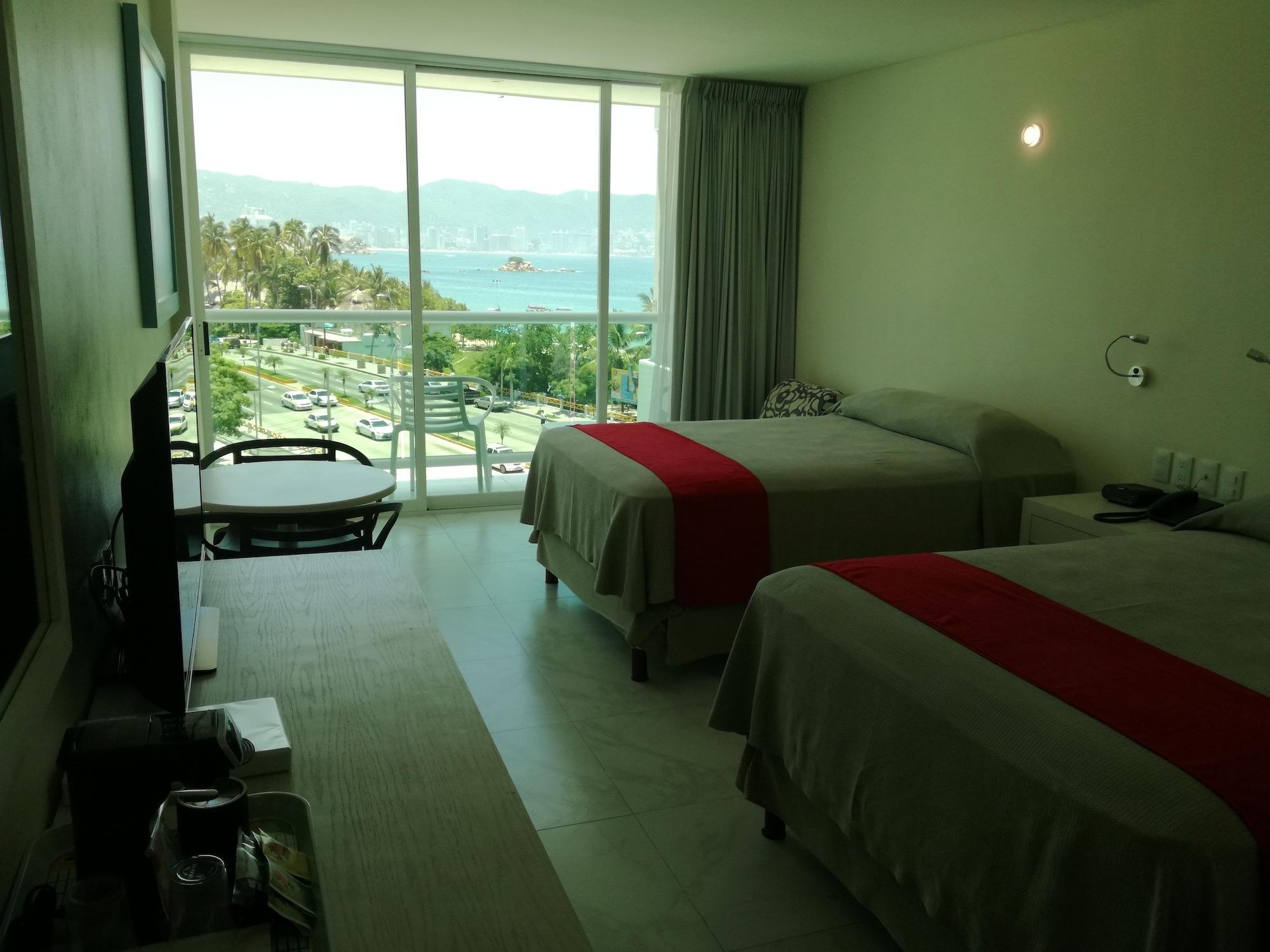 Hotel We 3*