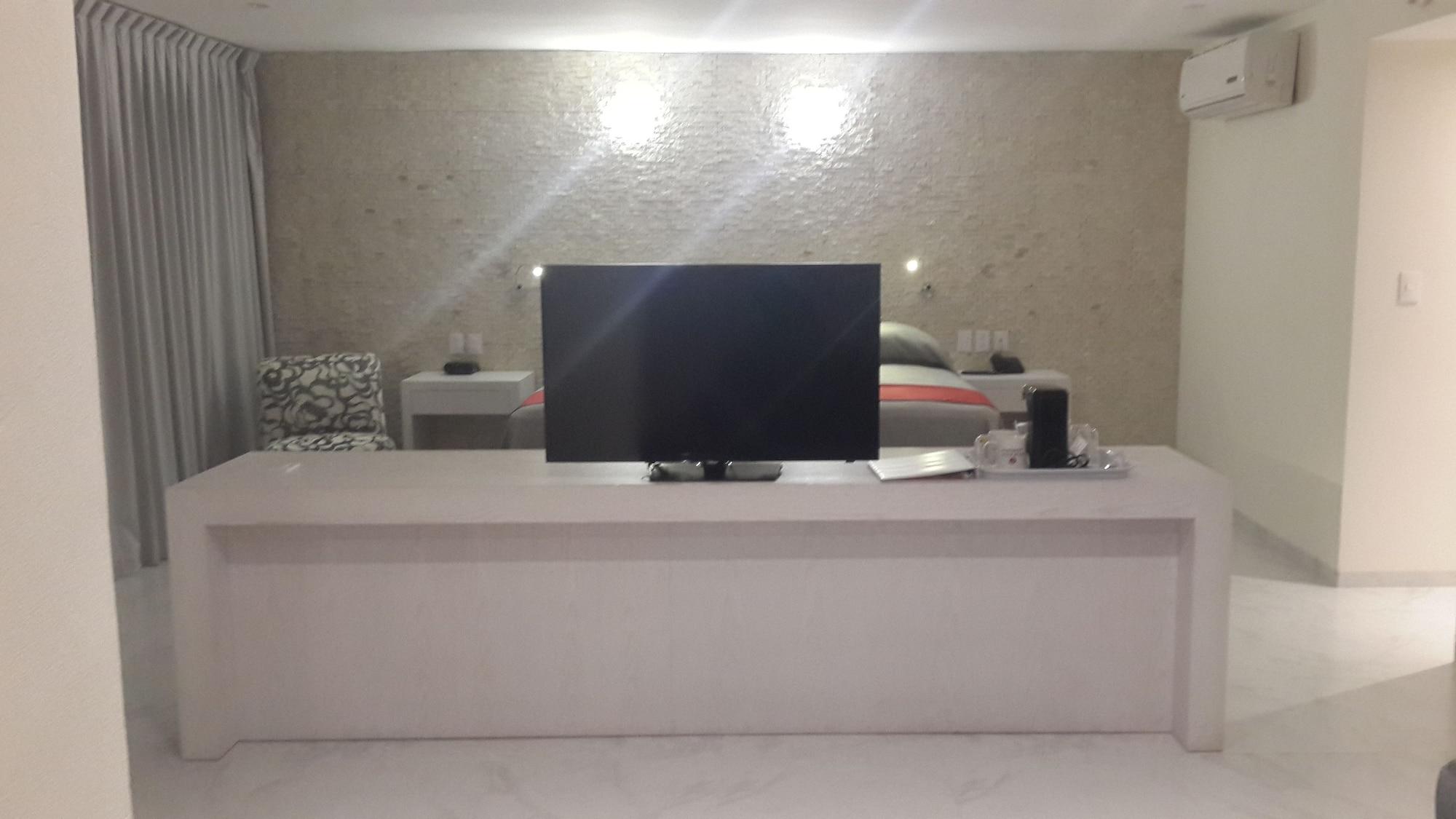 We 3* Acapulco