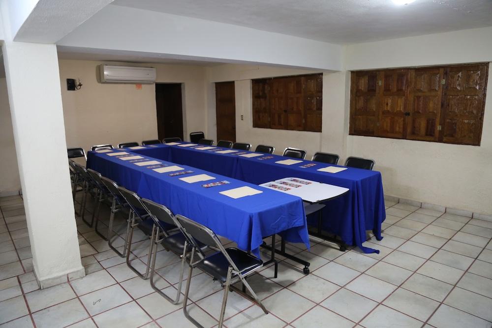 Hacienda Maria Eugenia Hotel 4*