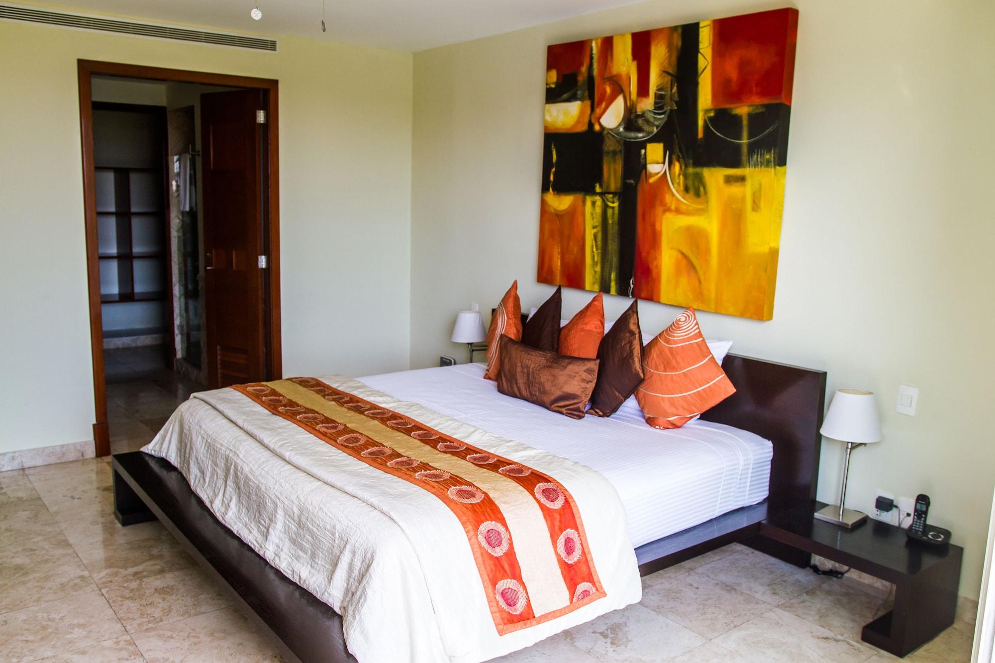 B Pichilingue & Club Aparthotel