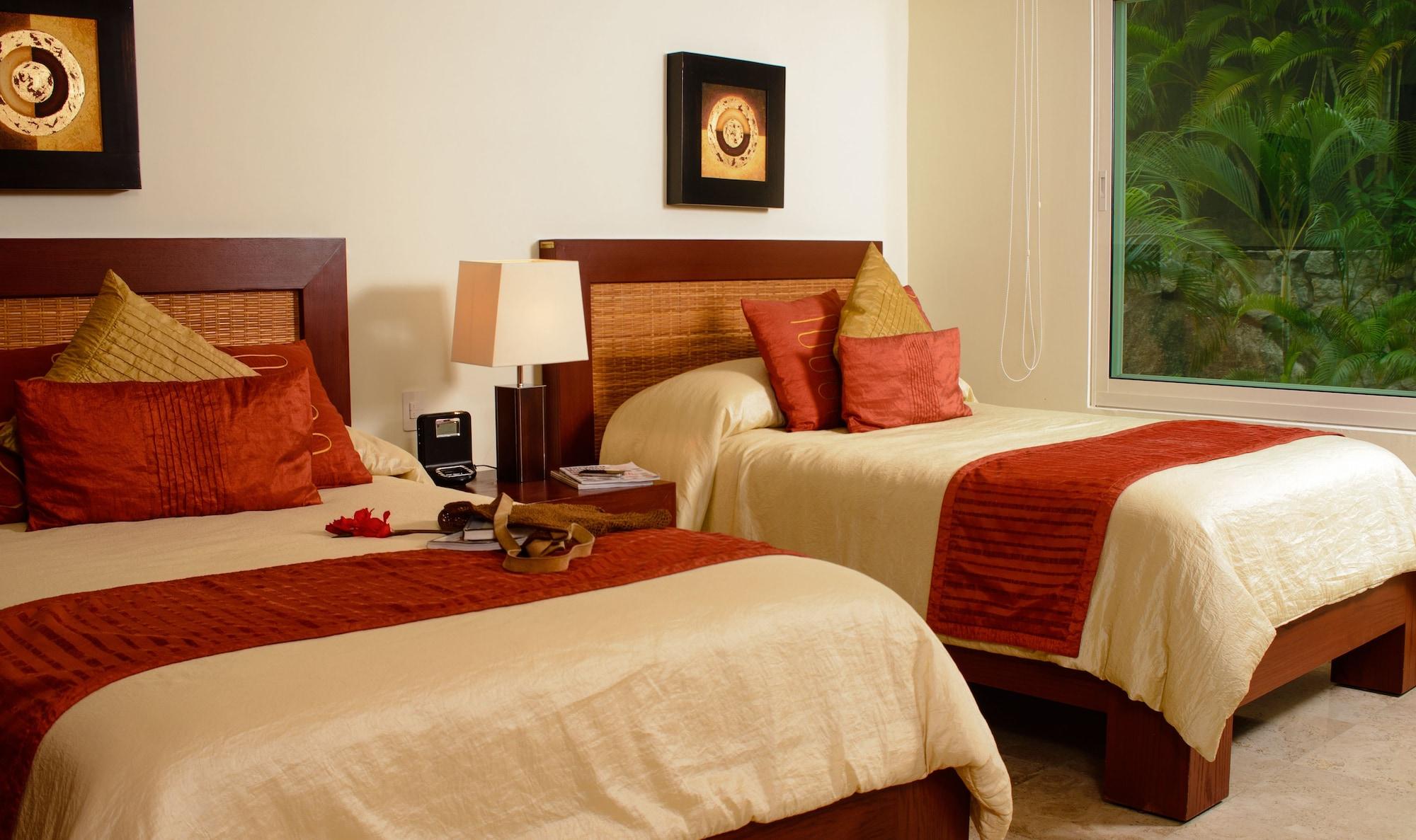 Aparthotel B Pichilingue & Club 5*