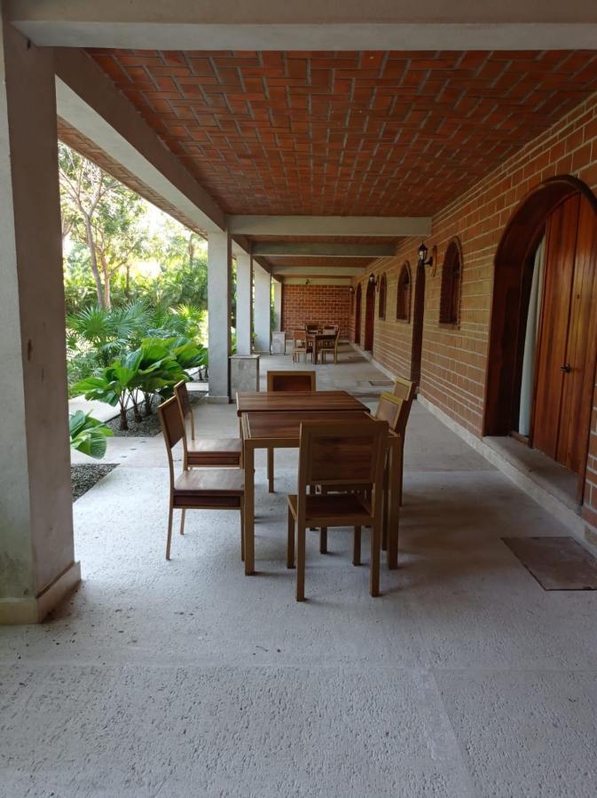 Hotel Casa De Lirio Diamante