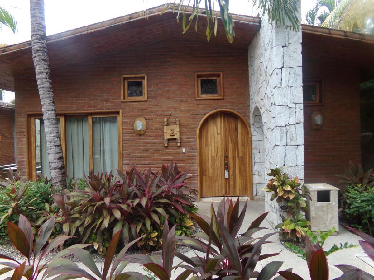 Hotel Casa De Lirio Diamante 3*