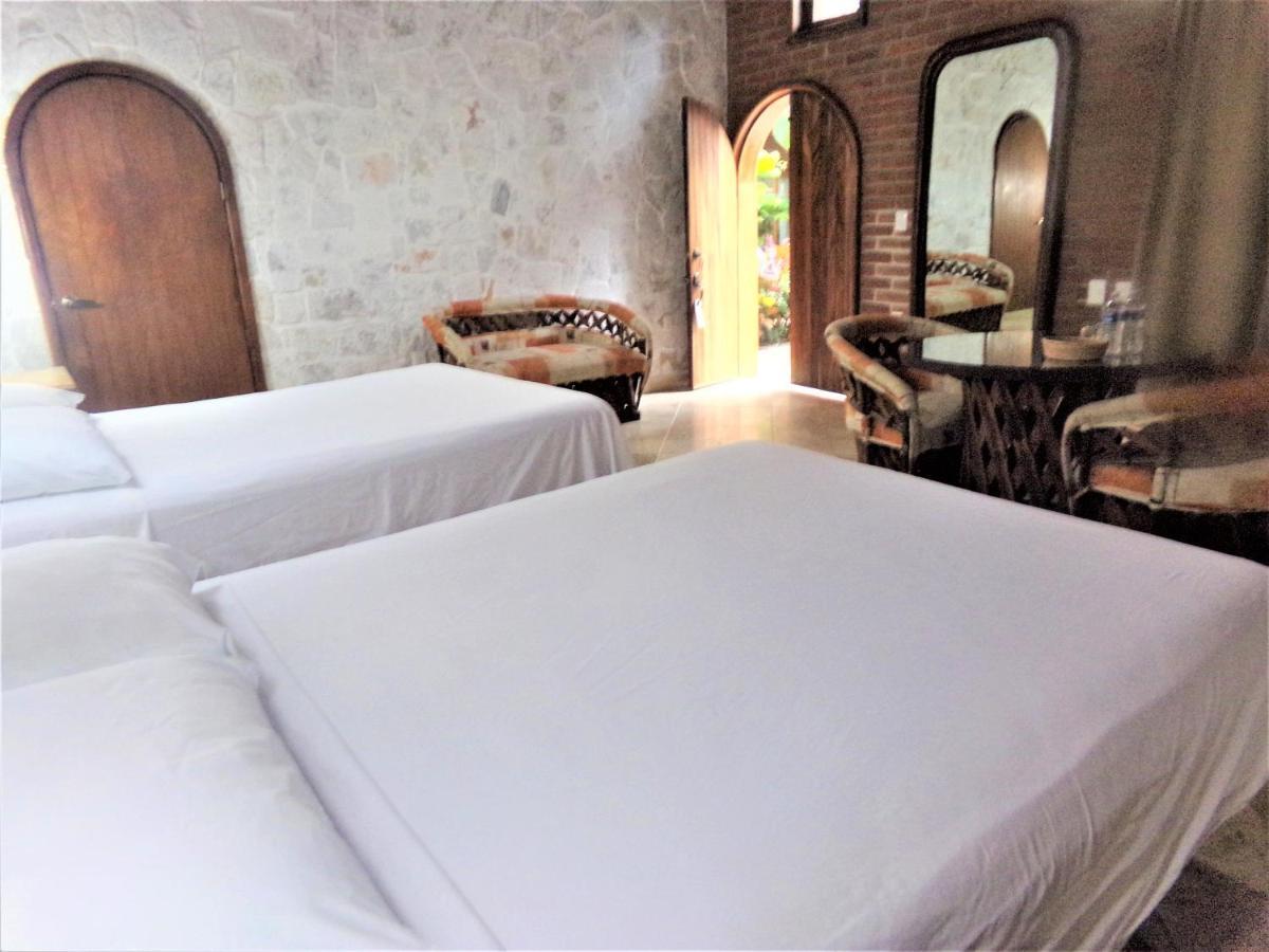 Casa De Lirio Diamante Acapulco