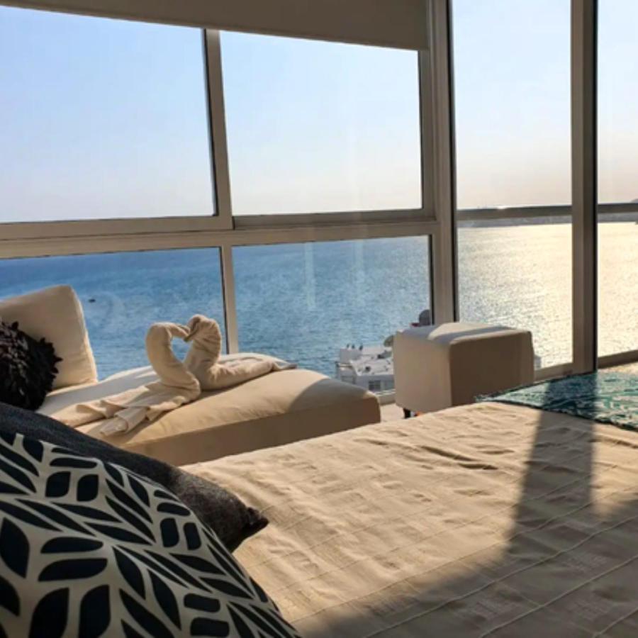 Frente Al Mar En