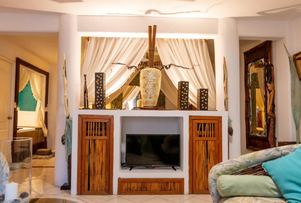 Hotel Monyoli & Boutique Acapulco