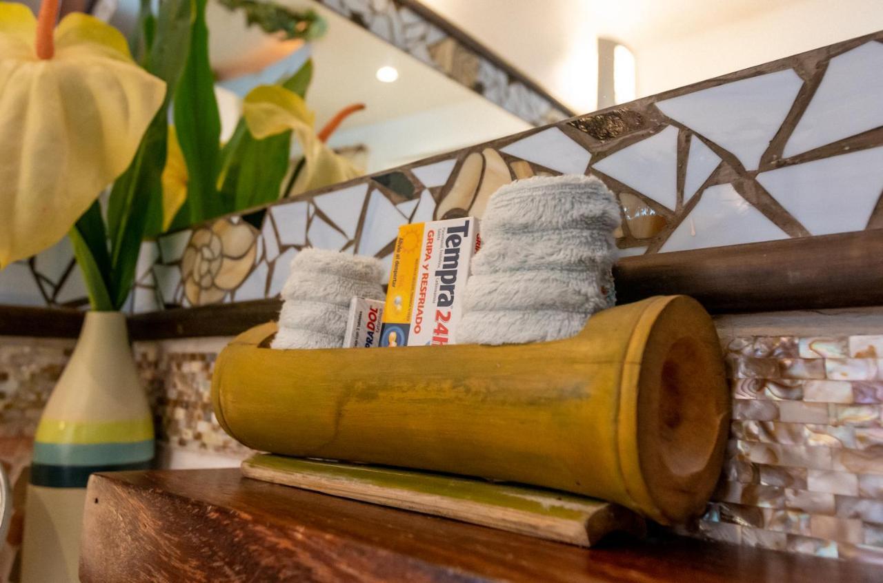 Monyoli & Boutique
