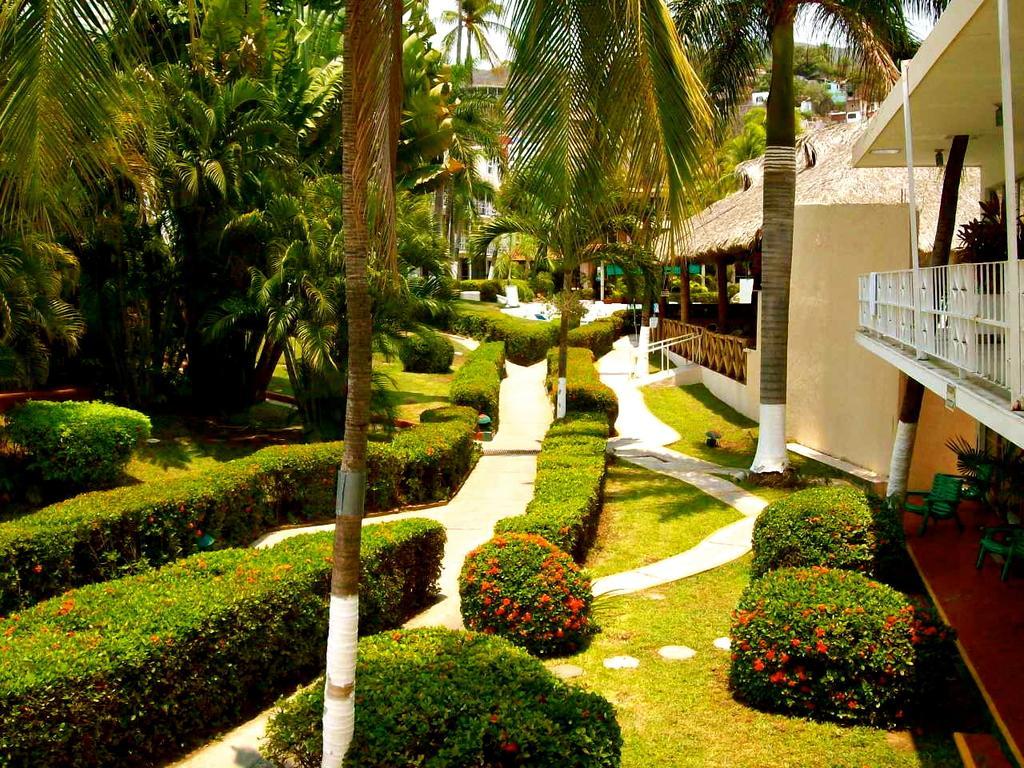 El Tropicano