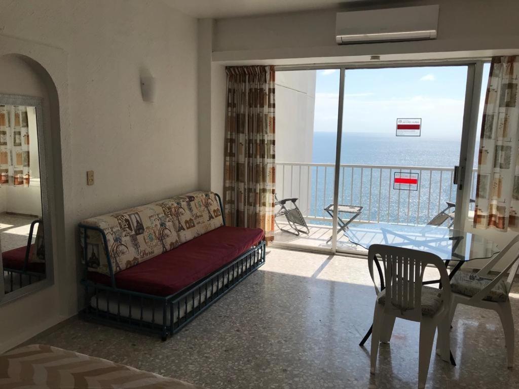 Frente Al Mar En Torres Gemelas Apartment