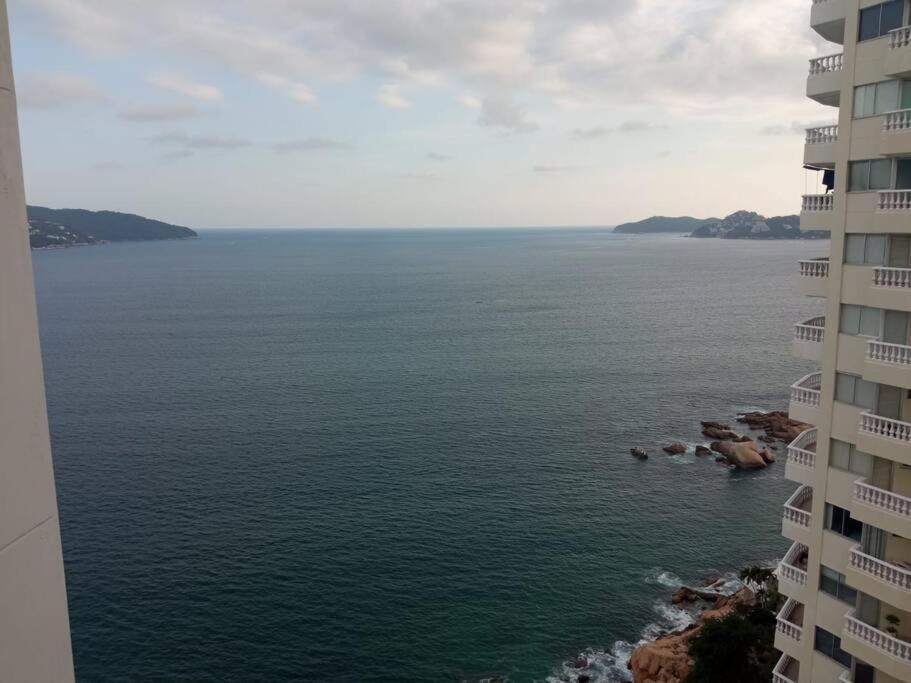 Frente Al Mar En Torres Gemelas Apartment Acapulco