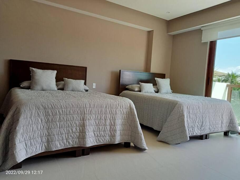 Hermoso Departamento Con Albercas Y Playa Privada *