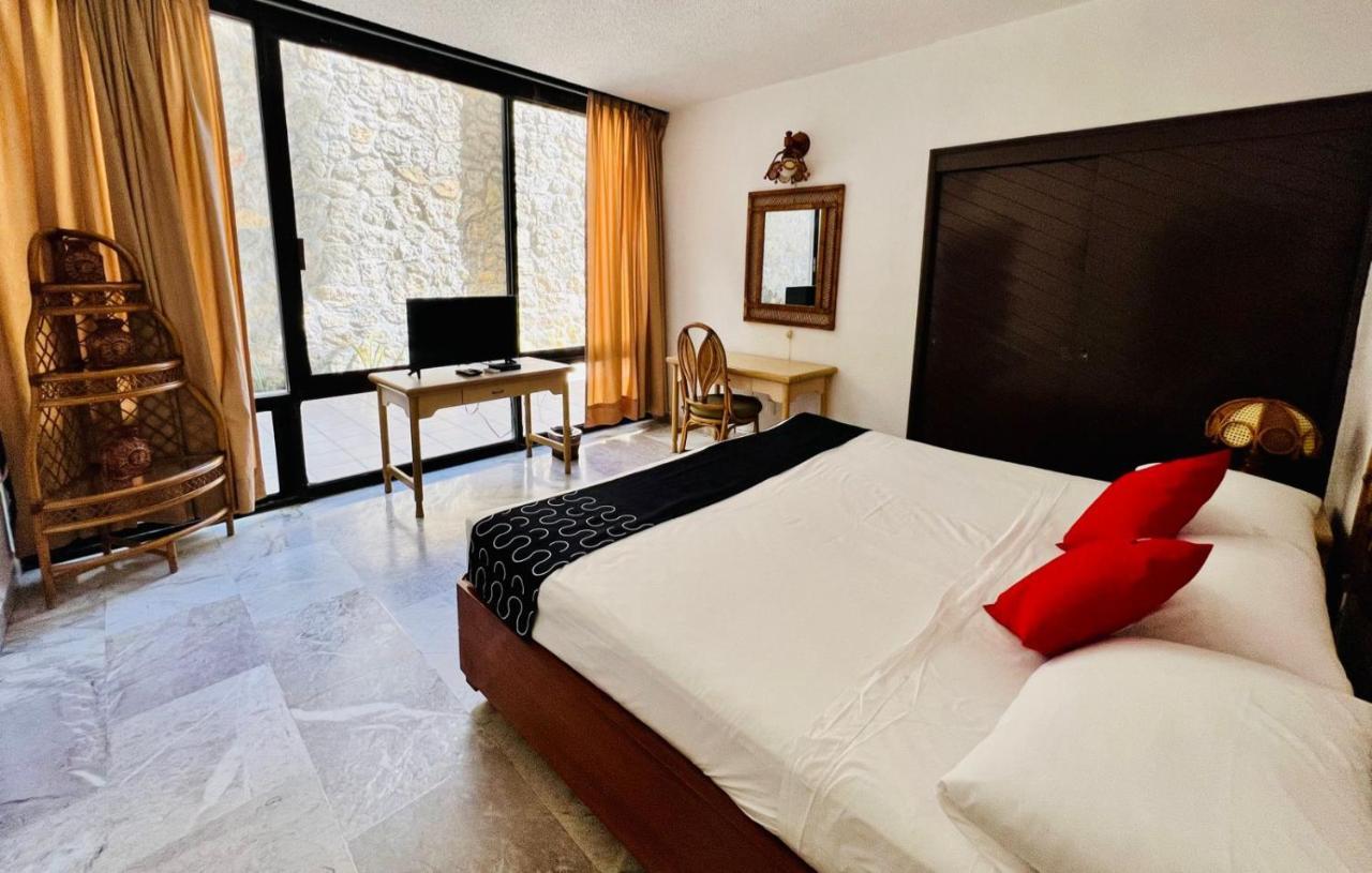 Nikko Suites Apartamento *