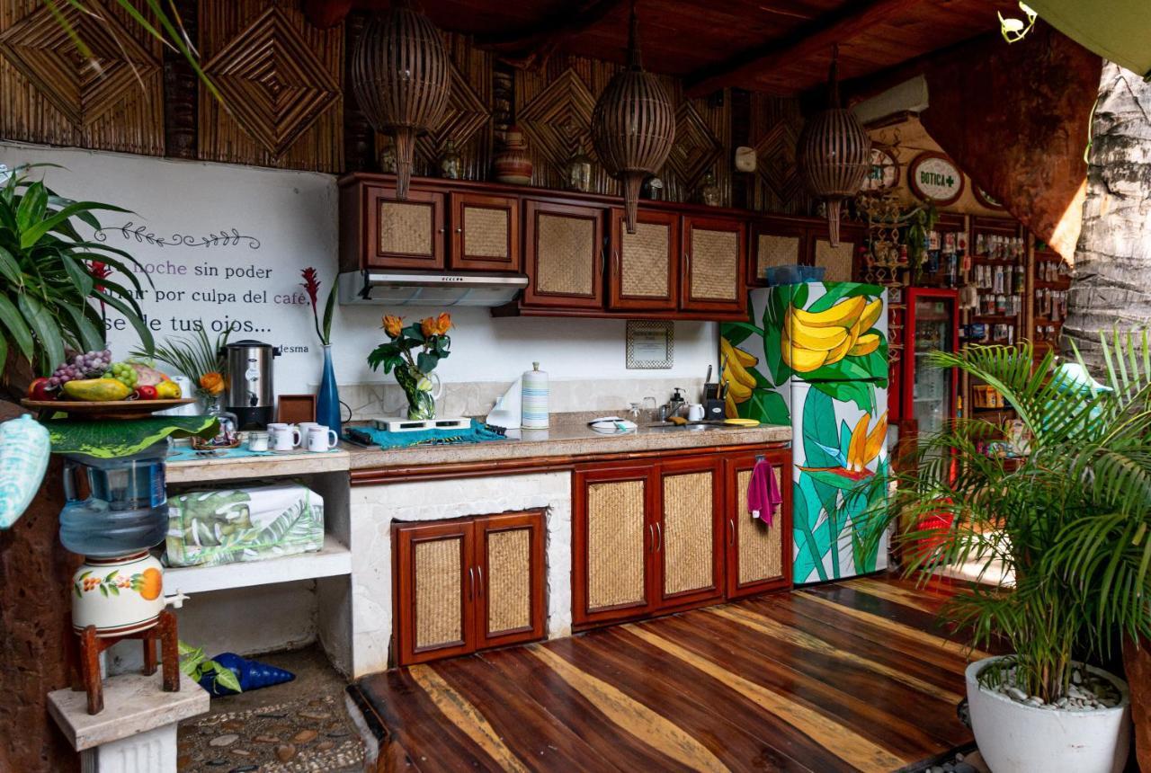 Monyoli & Boutique Hotel