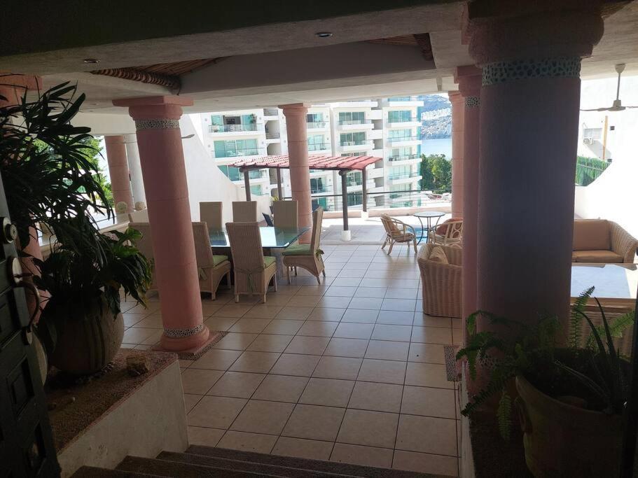 Holiday home Casa En La Condesa Acapulco.. *