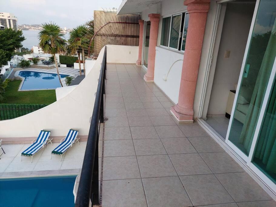 Casa En La Condesa Acapulco.. *