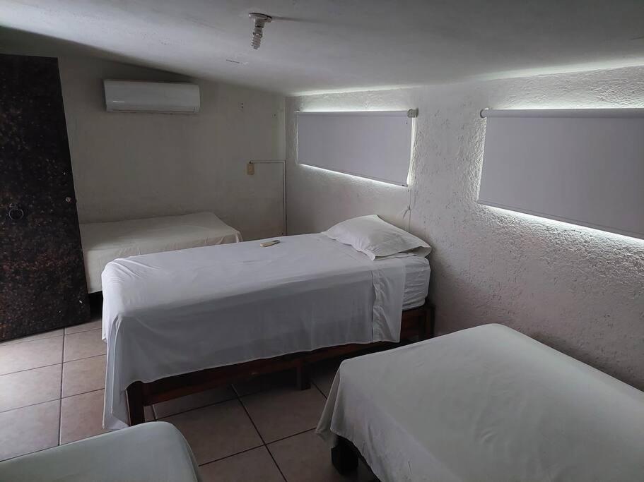 Casa En La Condesa Acapulco.. Holiday home *