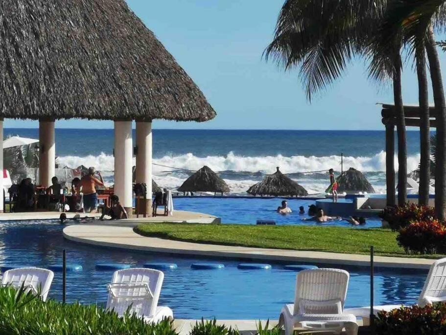 Hermosa Casa En Con Club De Playa. Acapulco