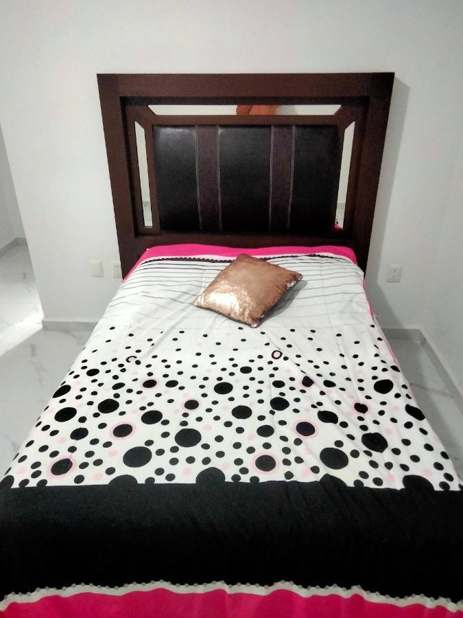 Diamante Banus Residencial Apartment Acapulco