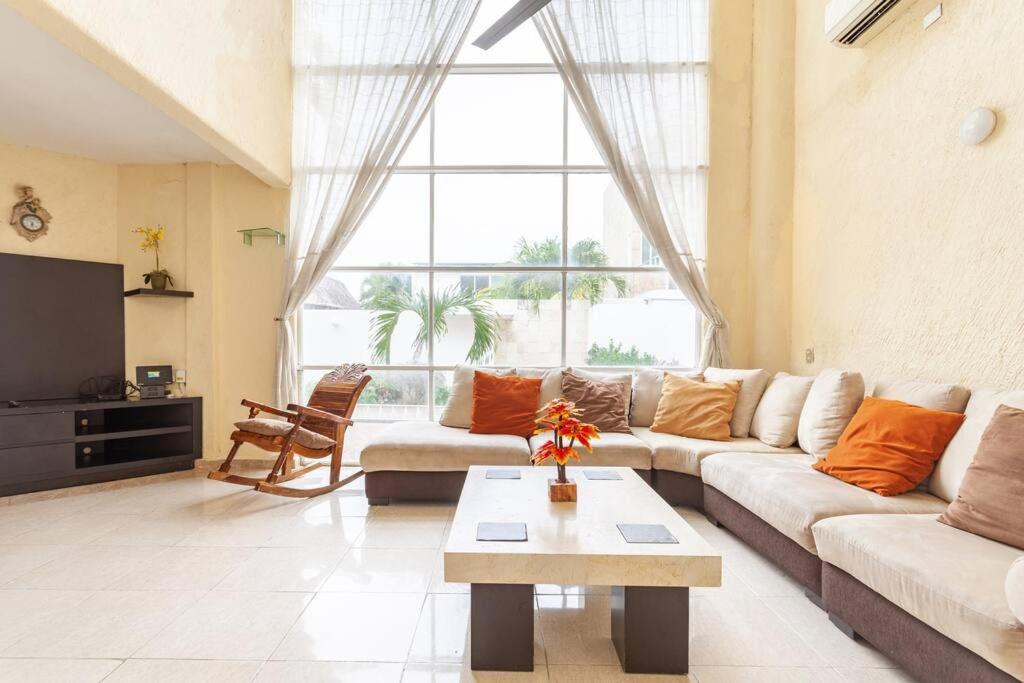 Casa Rizzo, A Unos Pasos De Playa Diamante Holiday home