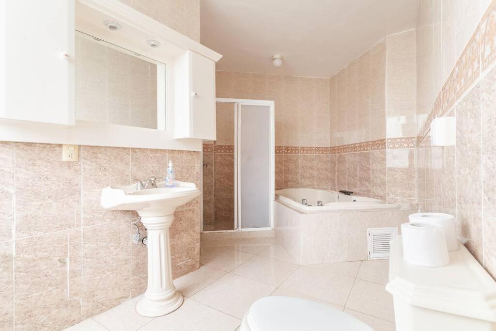 Casa Rizzo, A Unos Pasos De Playa Diamante Holiday home