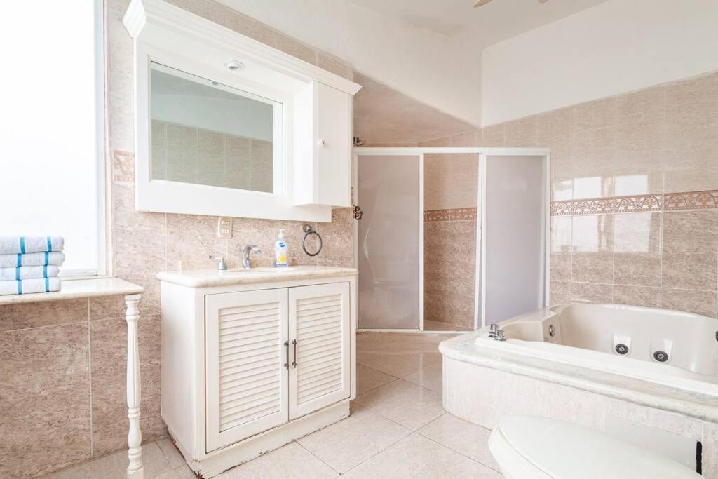 Casa Rizzo, A Unos Pasos De Playa Diamante Holiday home