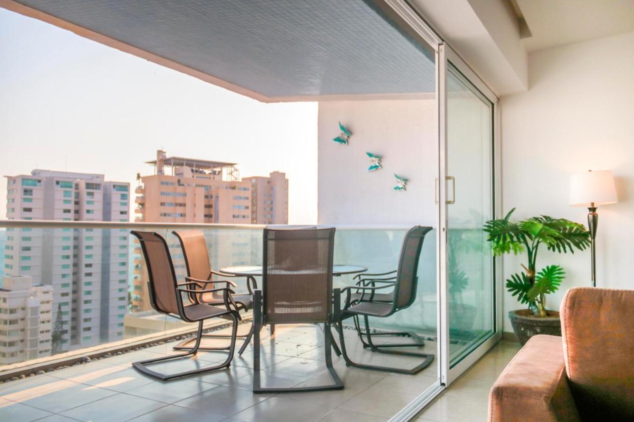 Hostpal Acqualina Skylife Apartamento