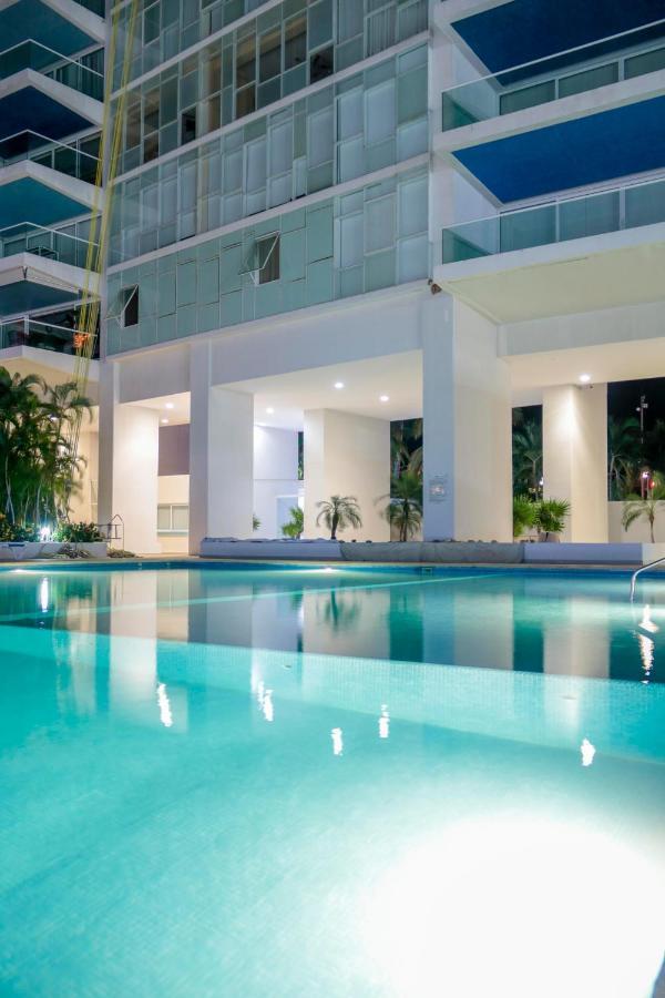 Hostpal Acqualina Skylife Apartamento *