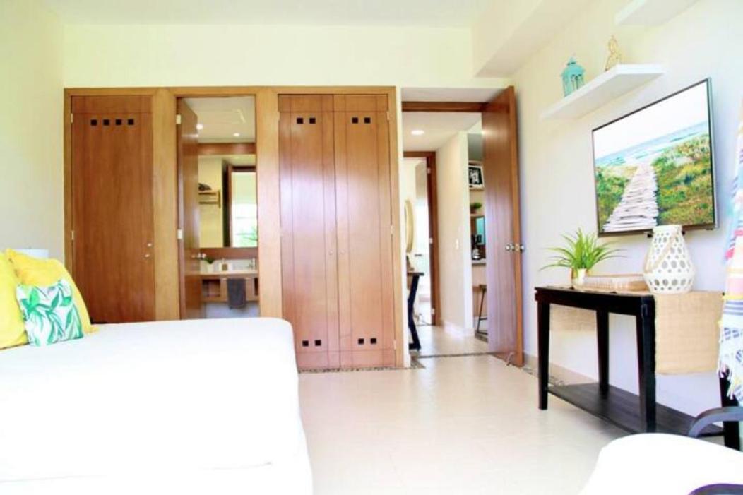 Apartment Vista Al Con Balcon En Mayan Lakes *