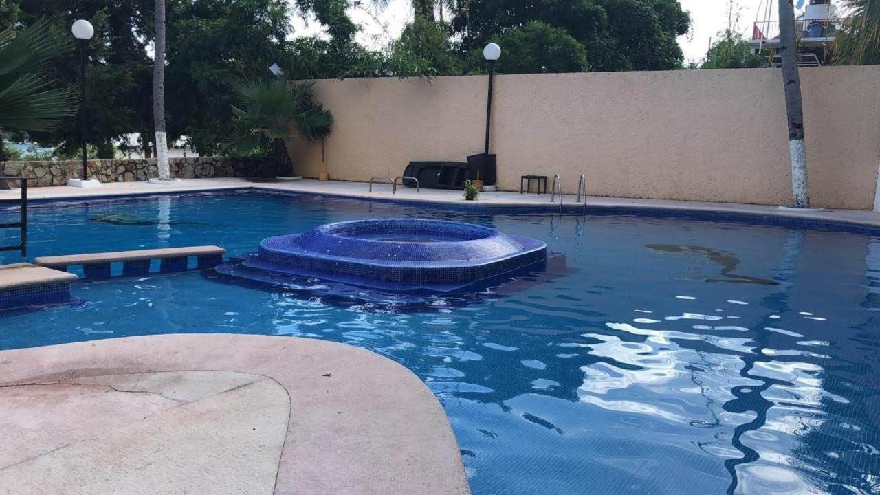 Twin Towers Departamento Vip Playa *
