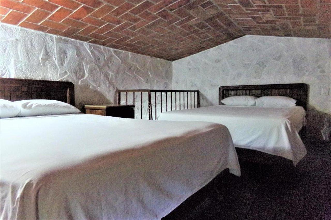 Casa De Lirio Diamante 3*