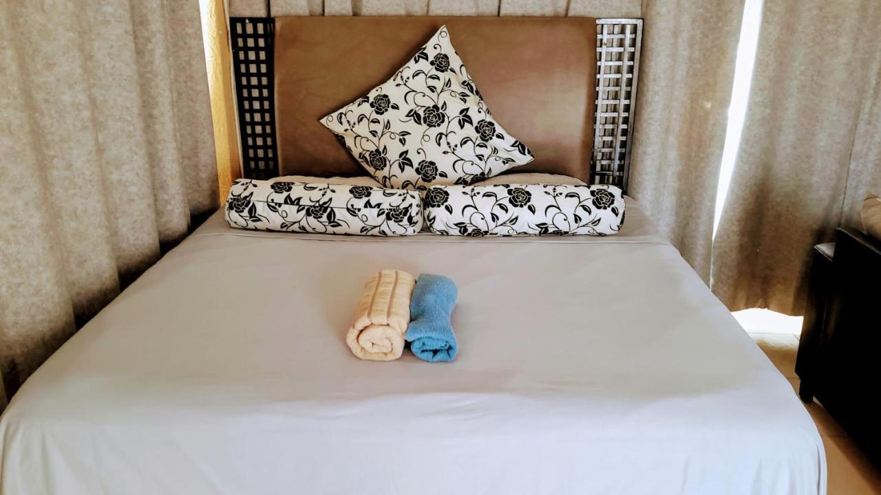 Hotel Twin Towers Caleta