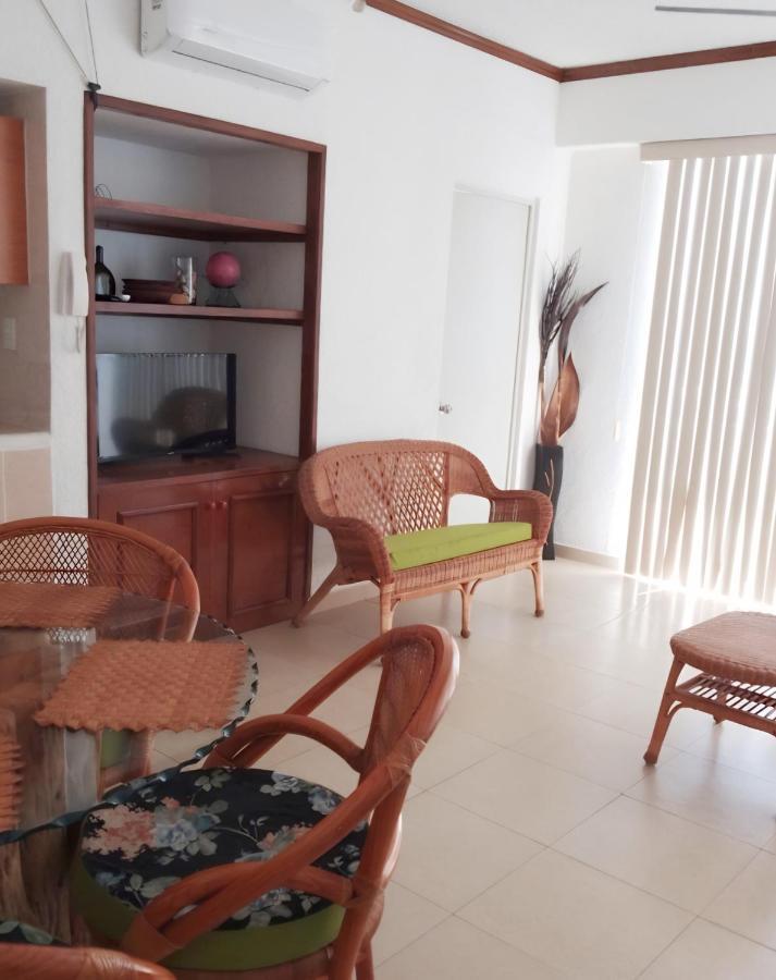 Hotel Twin Towers Caleta *