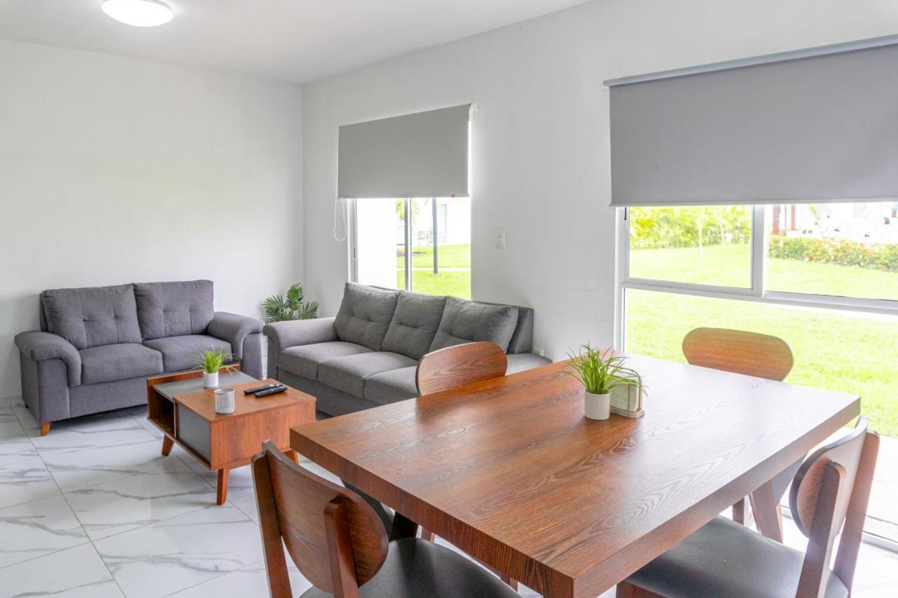 Apartment Con Alberca Smarttv Y Jardin *