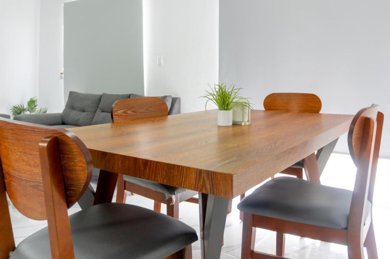 Apartment Con Alberca Smarttv Y Jardin