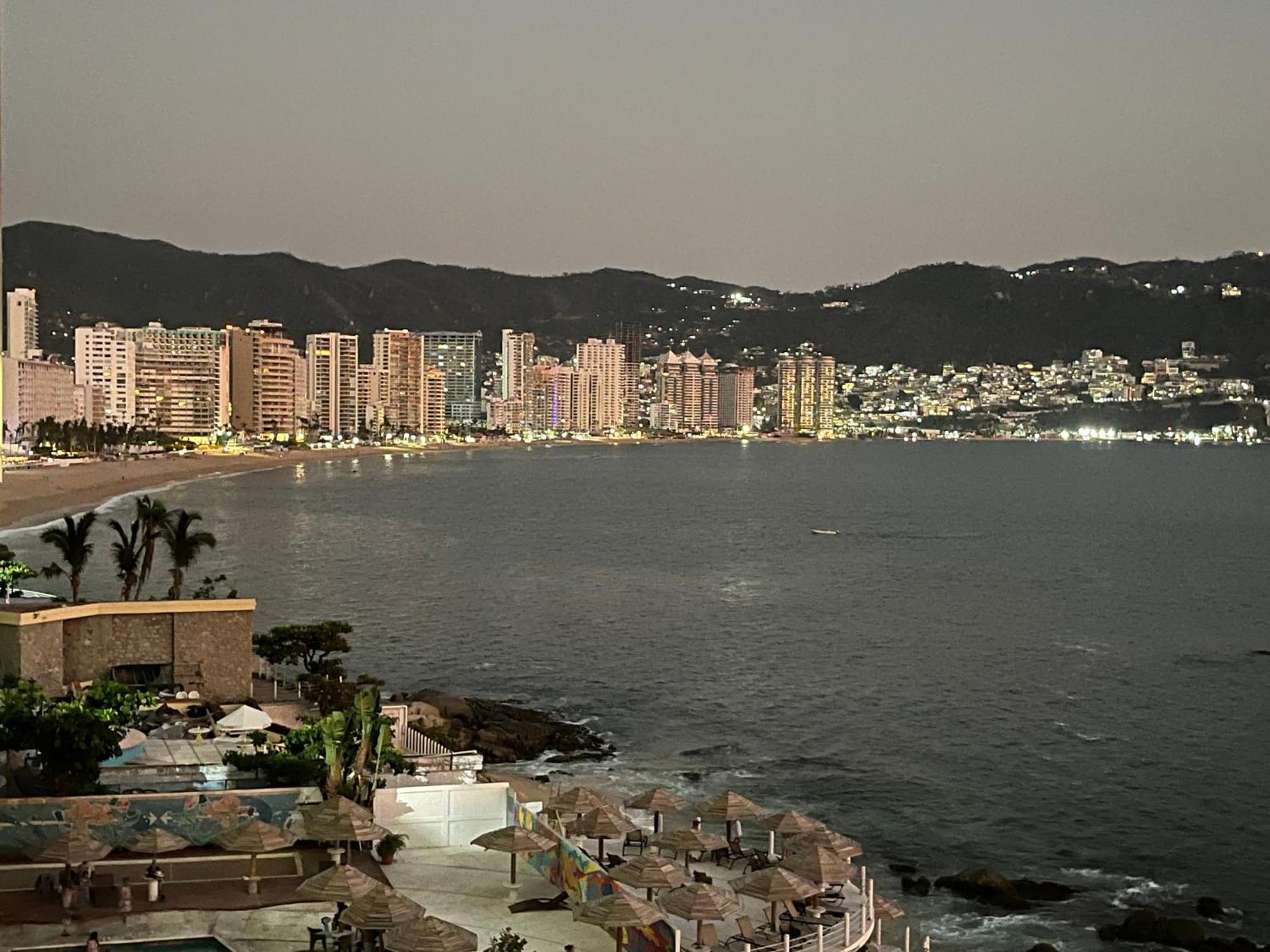 Torres Gemelas Vip Frontal 607 Apartment