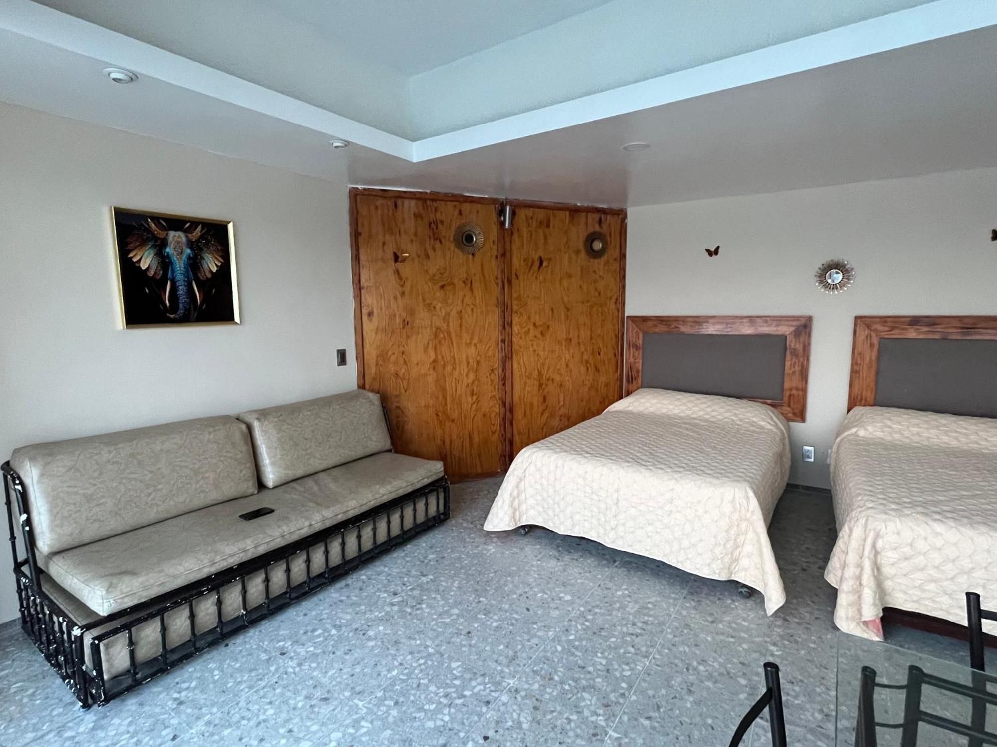 Torres Gemelas Vip Frontal 607 *