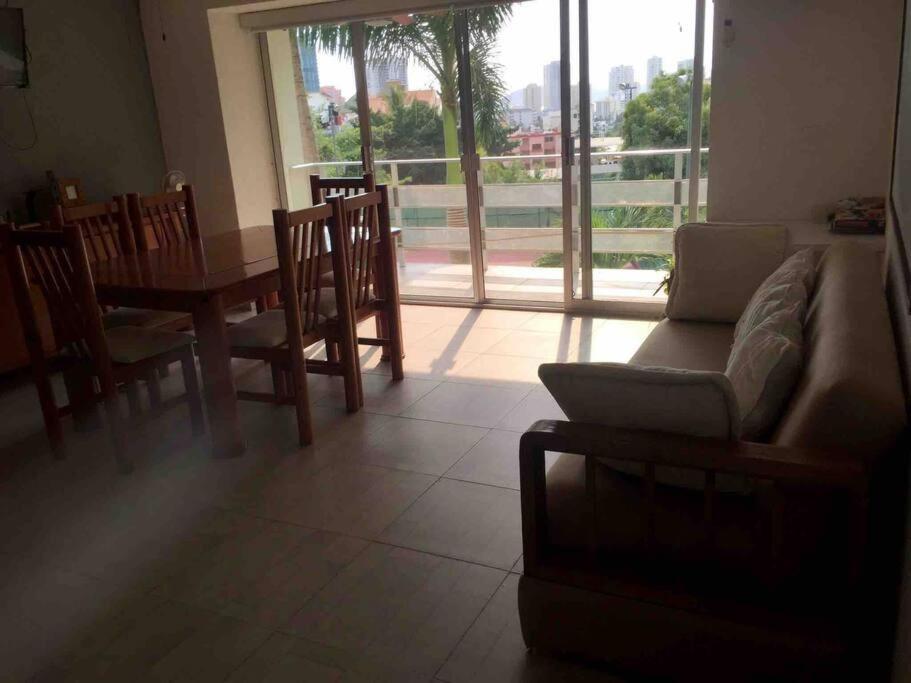 Comodo Departamento En Costa Azul. *