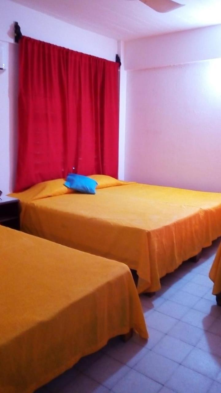 Hotel Zocalo Abuelos Acapulco