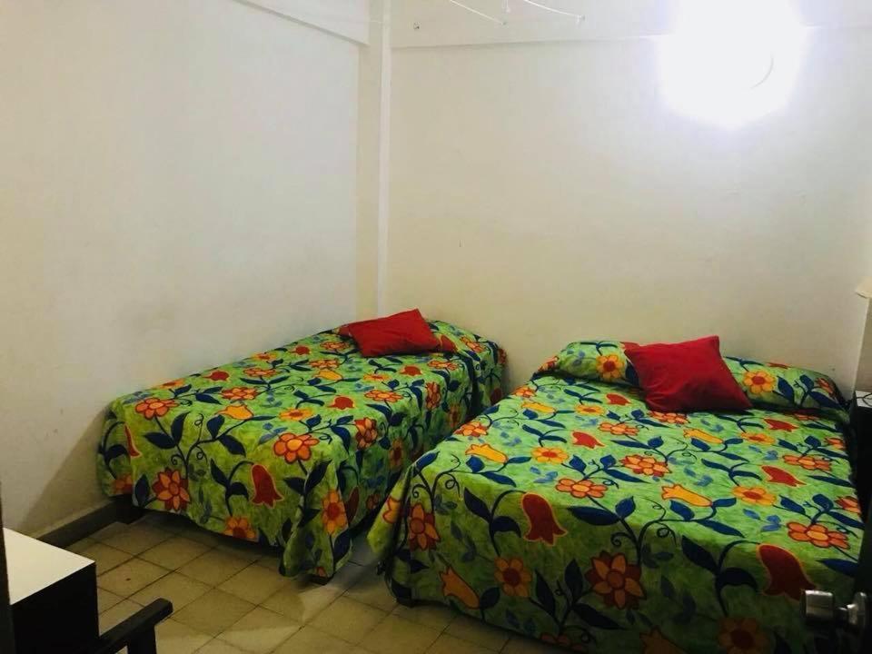 Zocalo Abuelos Hotel Acapulco