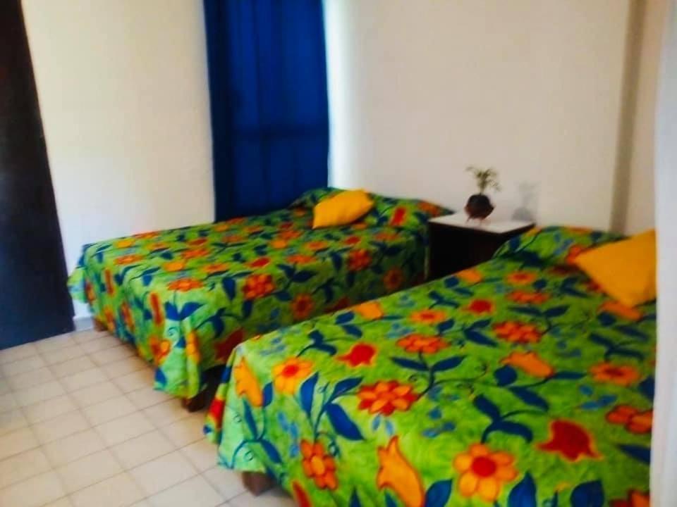 Zocalo Abuelos Acapulco