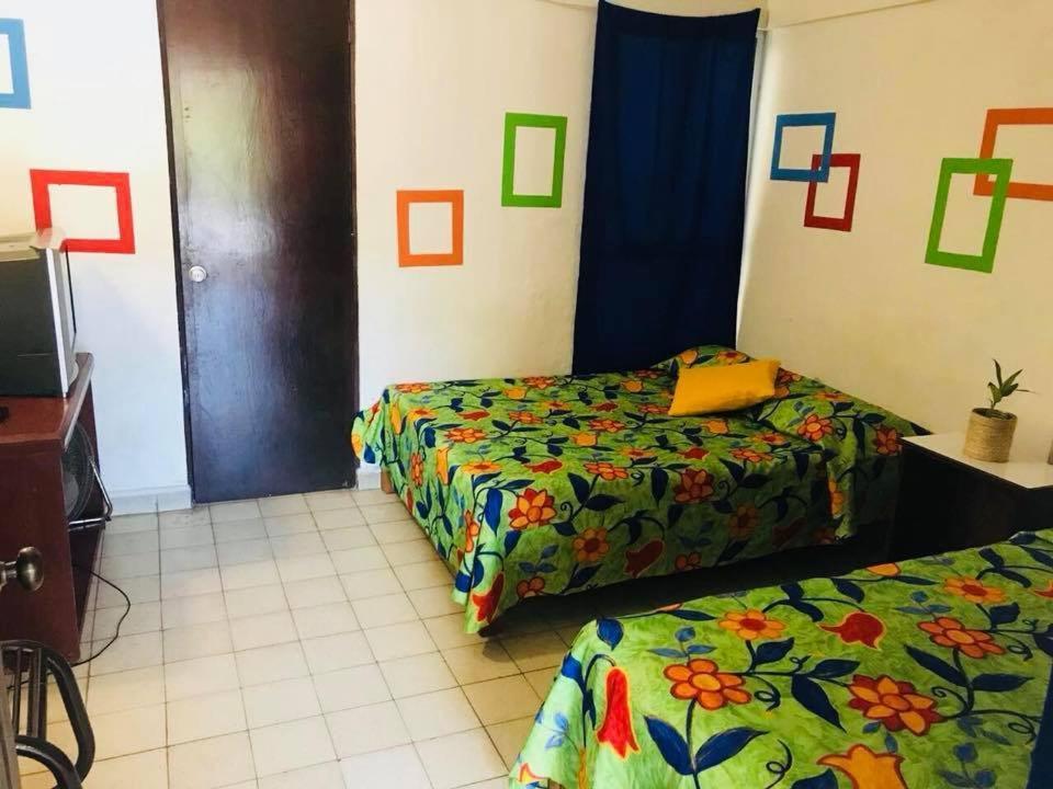 Zocalo Abuelos Hotel