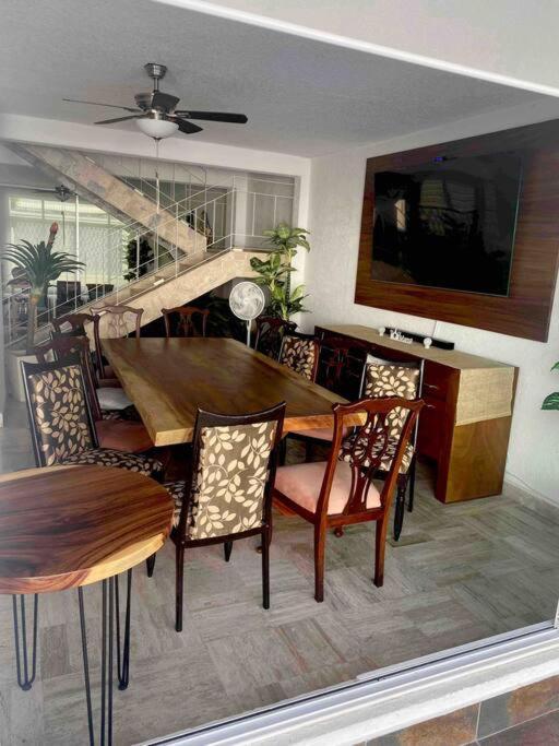Holiday home En Reparacion Por Huracan Otis No Acepta Reservaciones